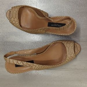 ANN TAYLOR nude peep toe sling backs NEW